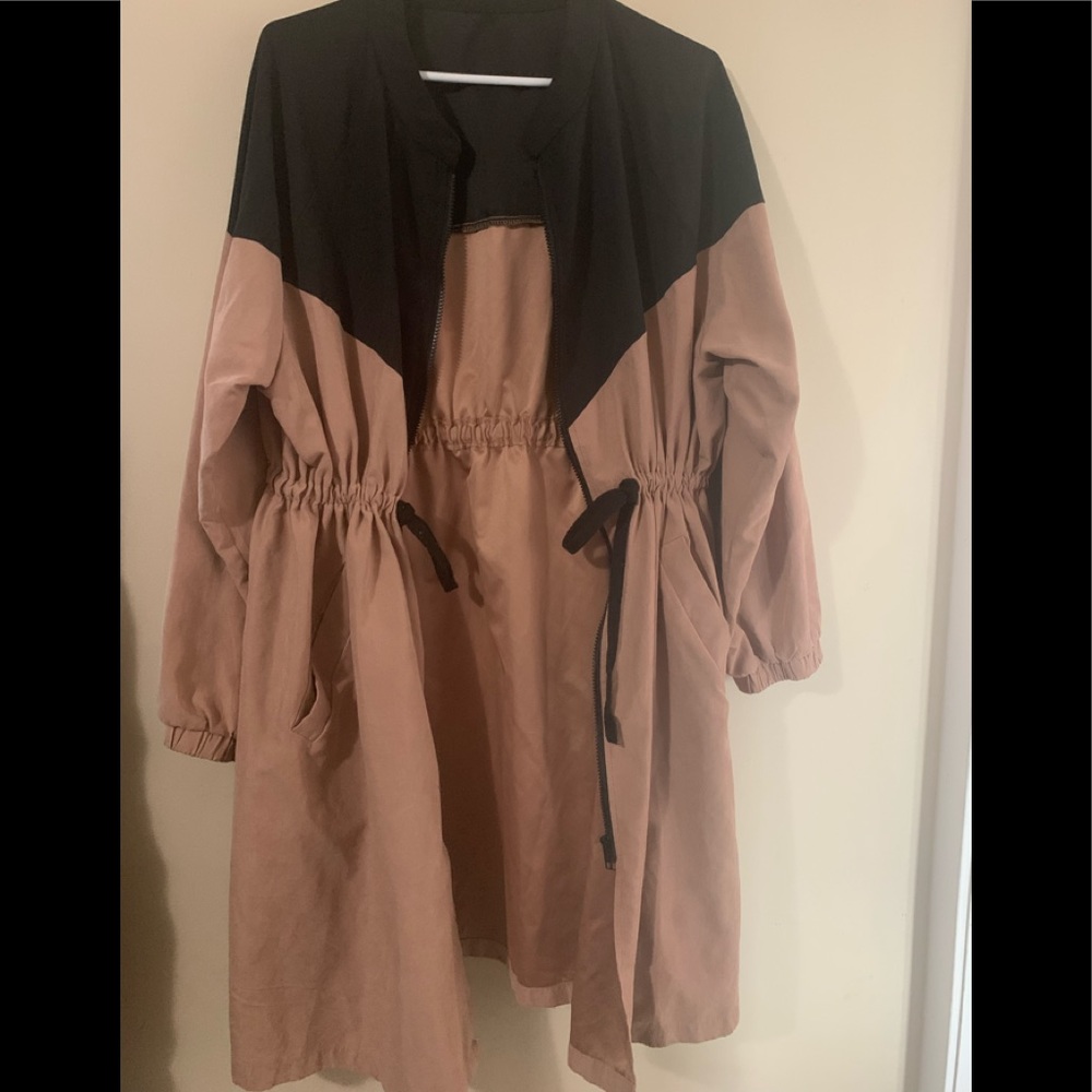 Super cute lightweight coat